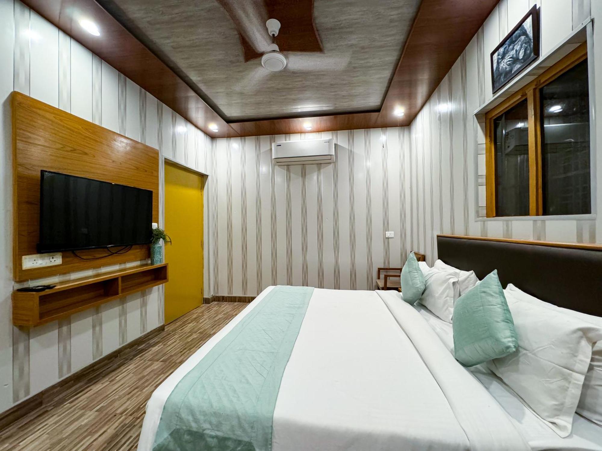 The White Oak Corbett Spa & Resort Rāmnagar Buitenkant foto