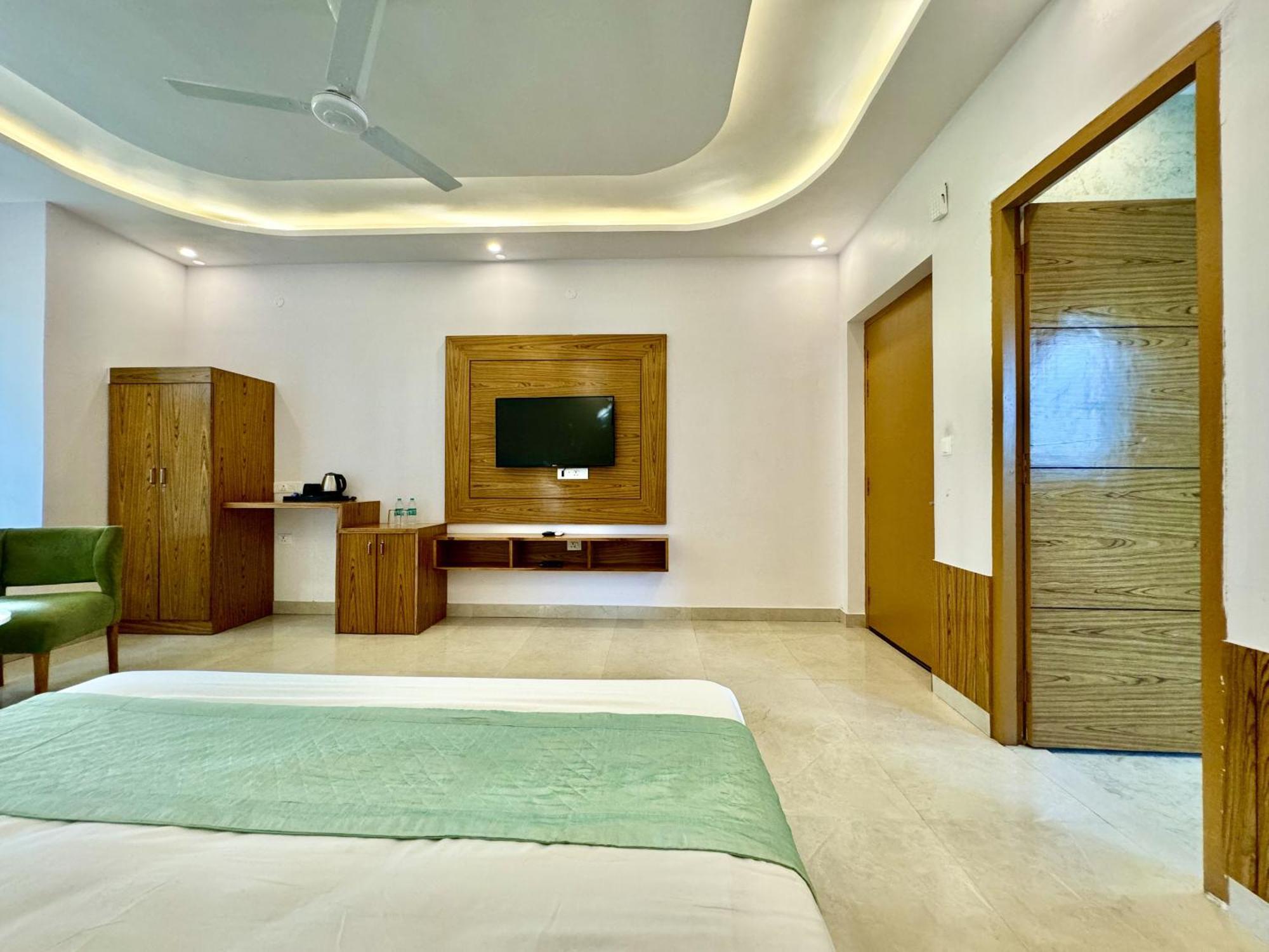 The White Oak Corbett Spa & Resort Rāmnagar Buitenkant foto