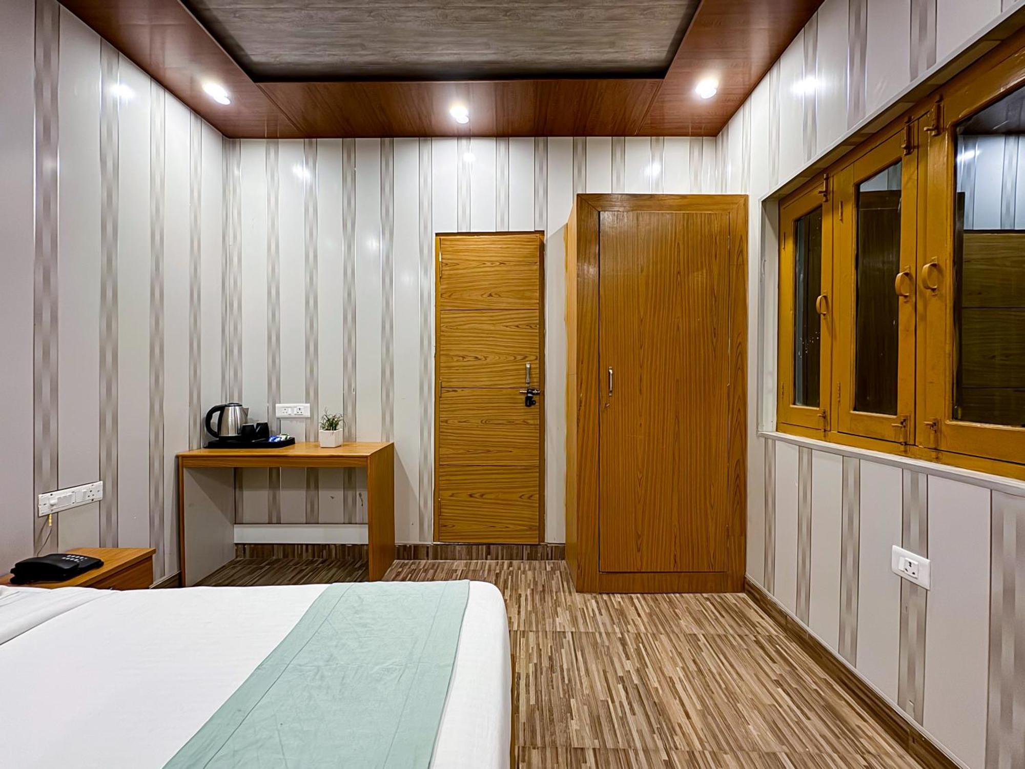 The White Oak Corbett Spa & Resort Rāmnagar Buitenkant foto