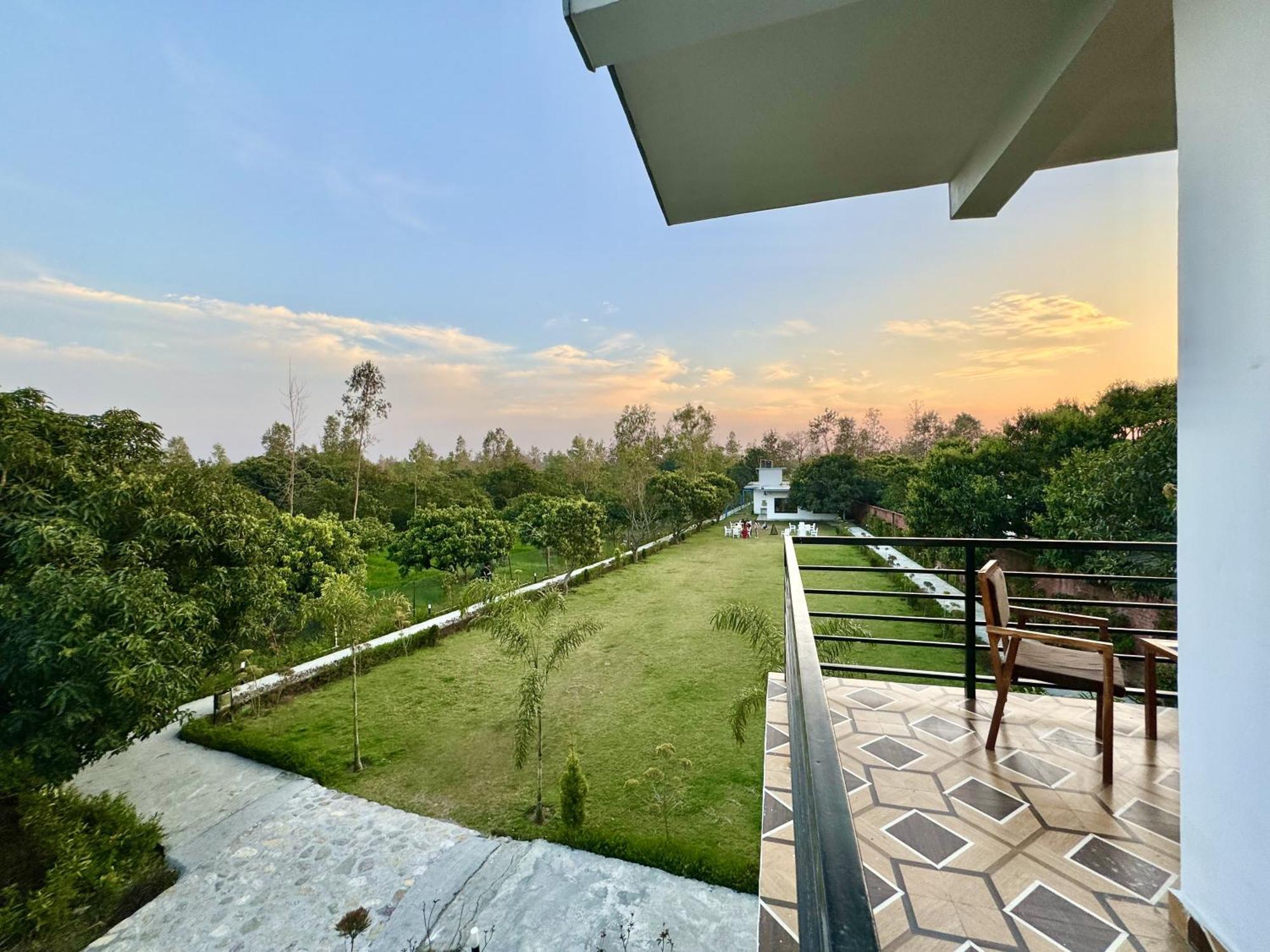 The White Oak Corbett Spa & Resort Rāmnagar Buitenkant foto
