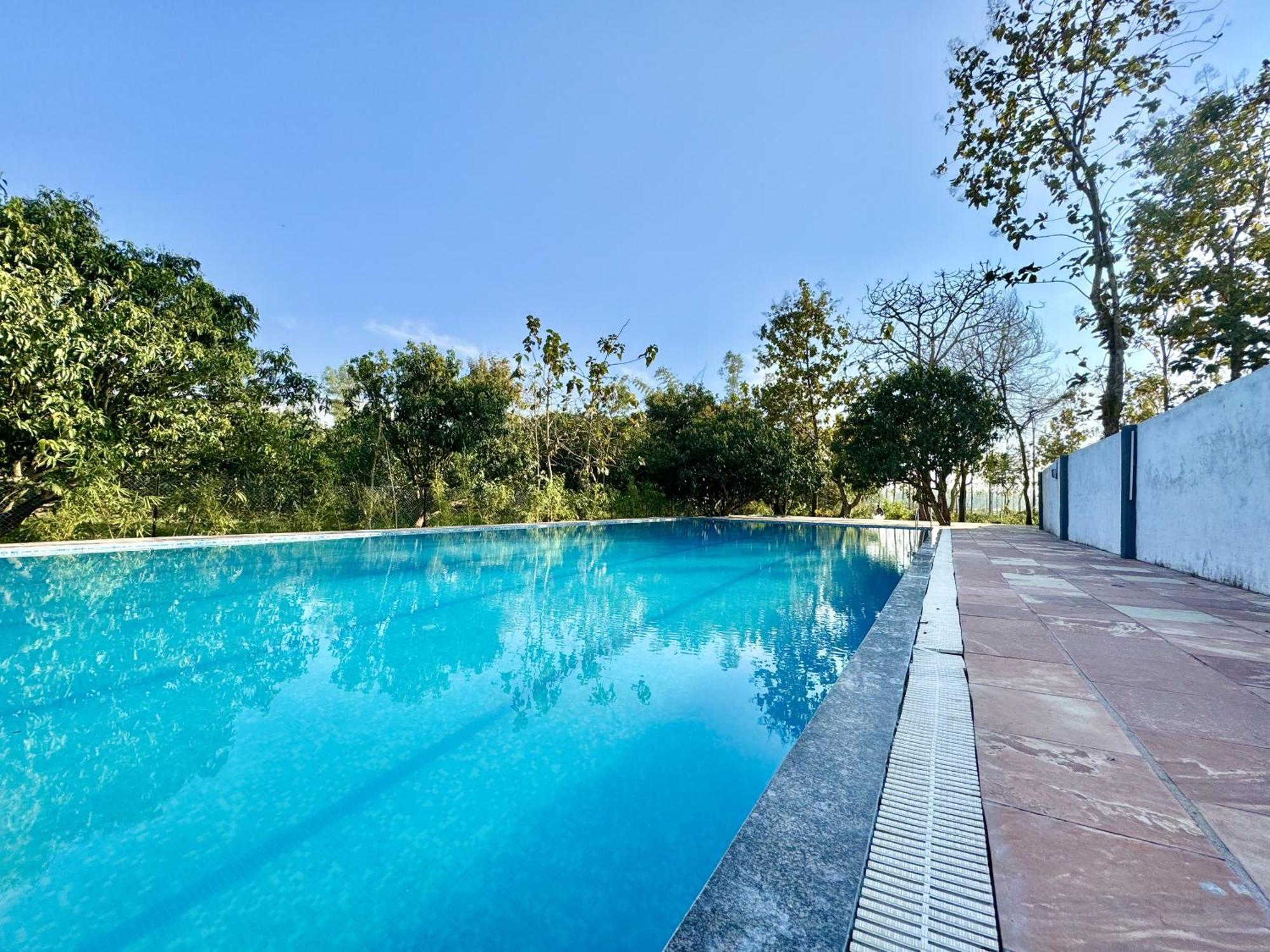 The White Oak Corbett Spa & Resort Rāmnagar Buitenkant foto