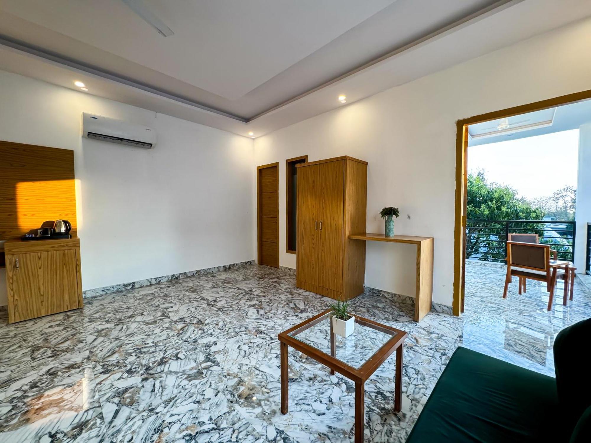 The White Oak Corbett Spa & Resort Rāmnagar Buitenkant foto