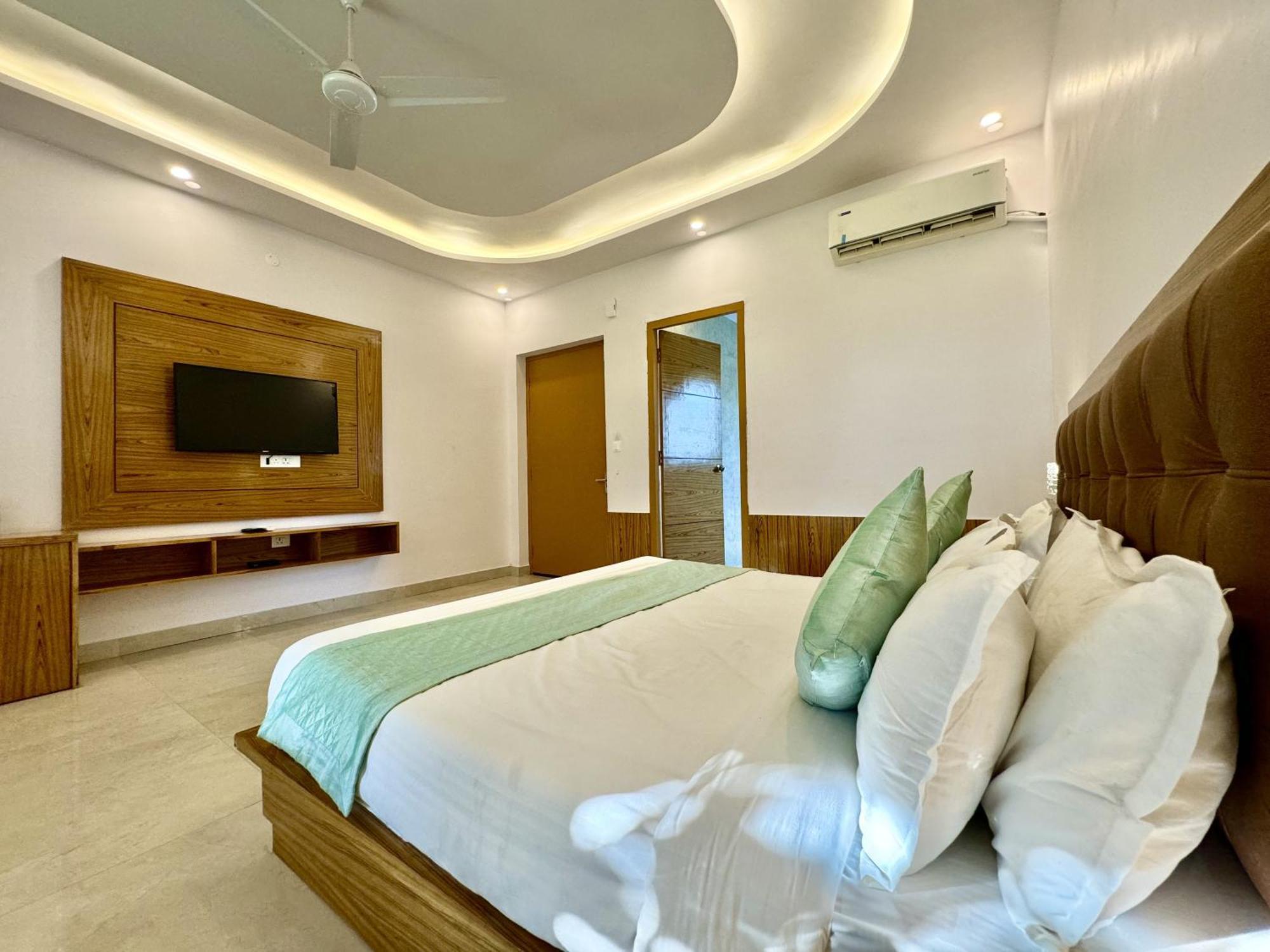 The White Oak Corbett Spa & Resort Rāmnagar Buitenkant foto